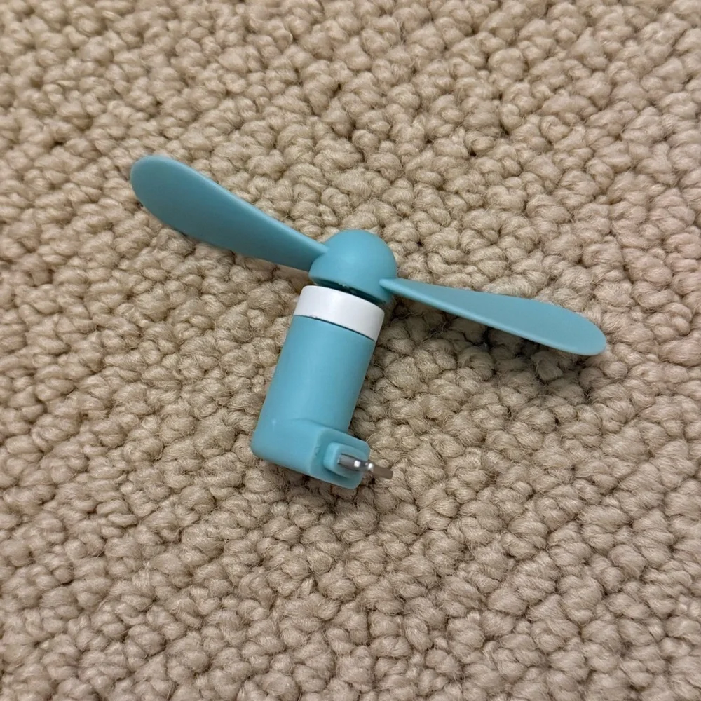 portable blue mini fan for iphone - techkey!
